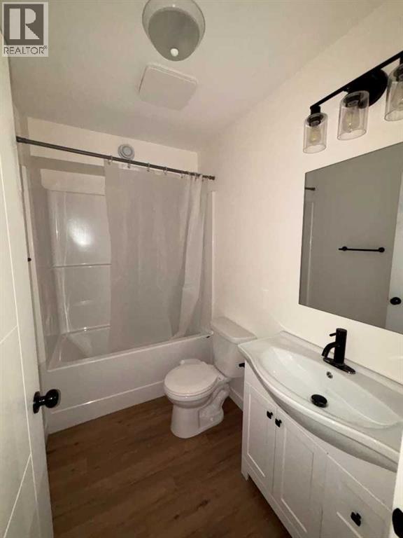 6014 55 Street Property Photo 7