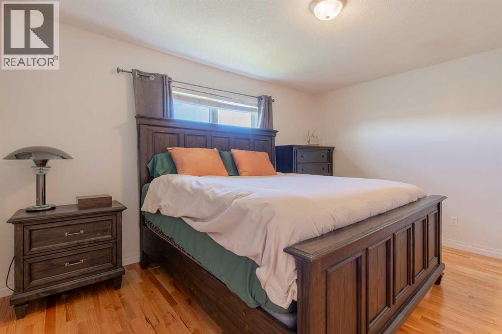 3104 22 Street Property Photo 18