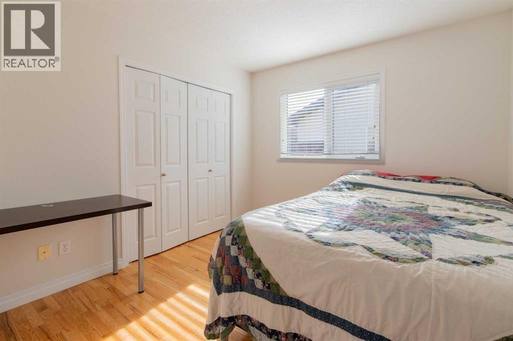 3104 22 Street Property Photo 20