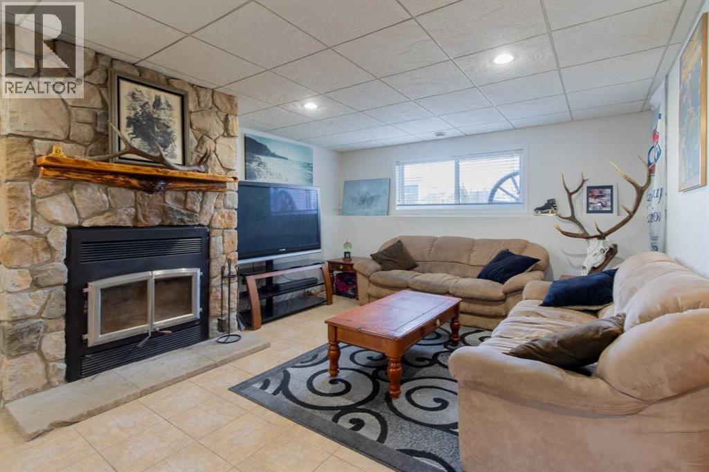 3104 22 Street Property Photo 27