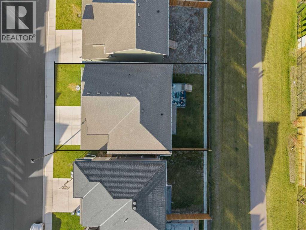 605 Southwinds Close Sw Property Photo 20