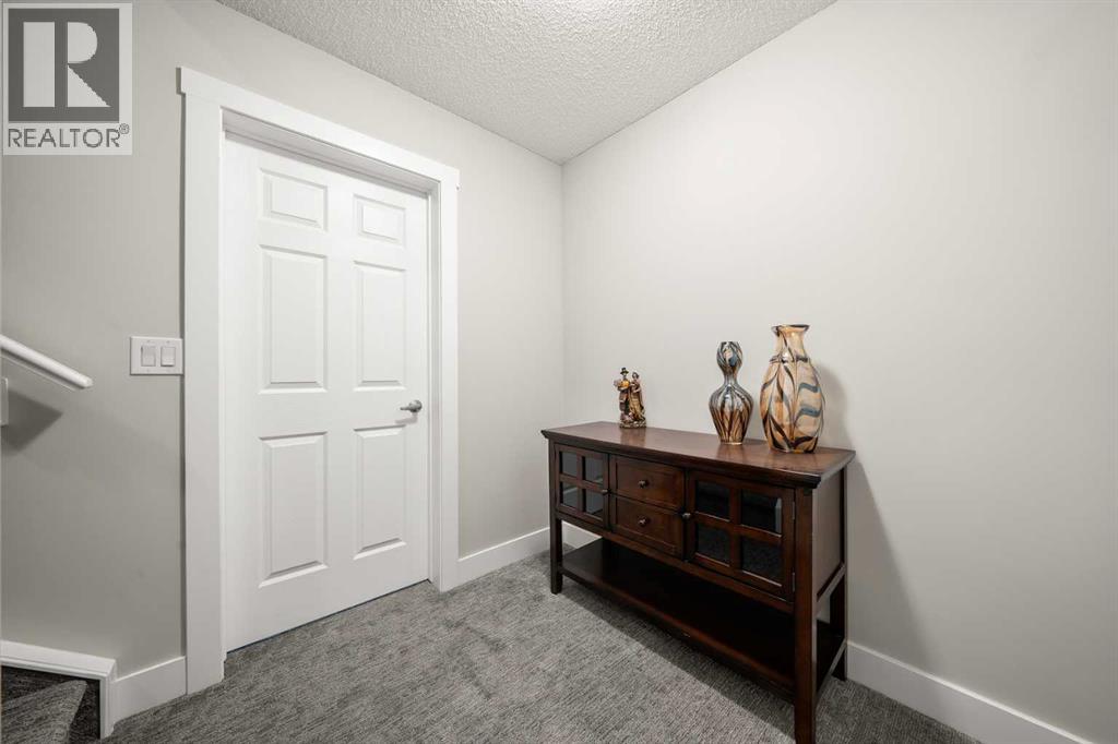 605 Southwinds Close Sw Property Photo 40