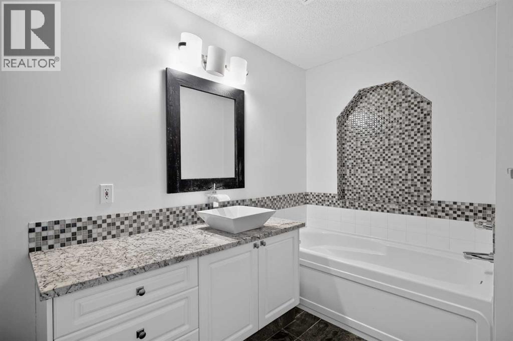 113 Mt Douglas Villas Se Property Photo 24