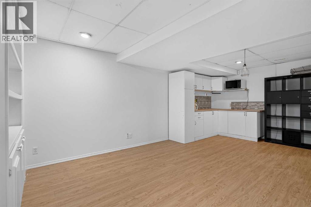 113 Mt Douglas Villas Se Property Photo 28