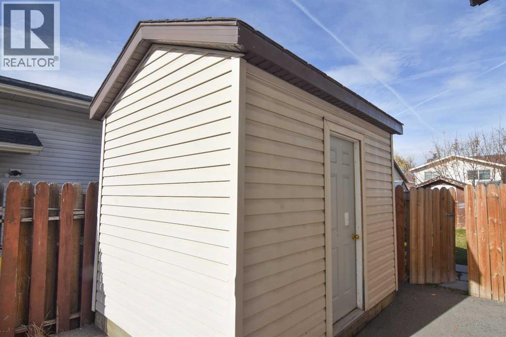 412 Abadan Place Ne Property Photo 7