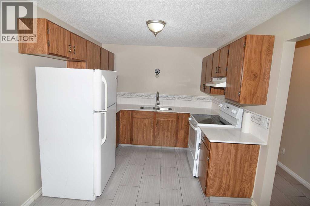 412 Abadan Place Ne Property Photo 11
