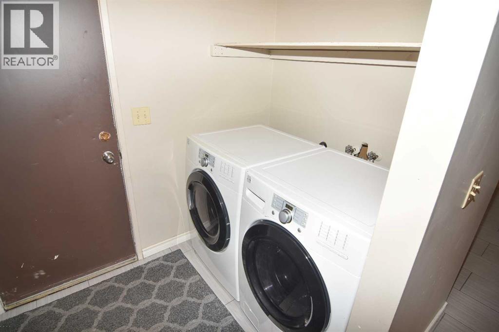 412 Abadan Place Ne Property Photo 12