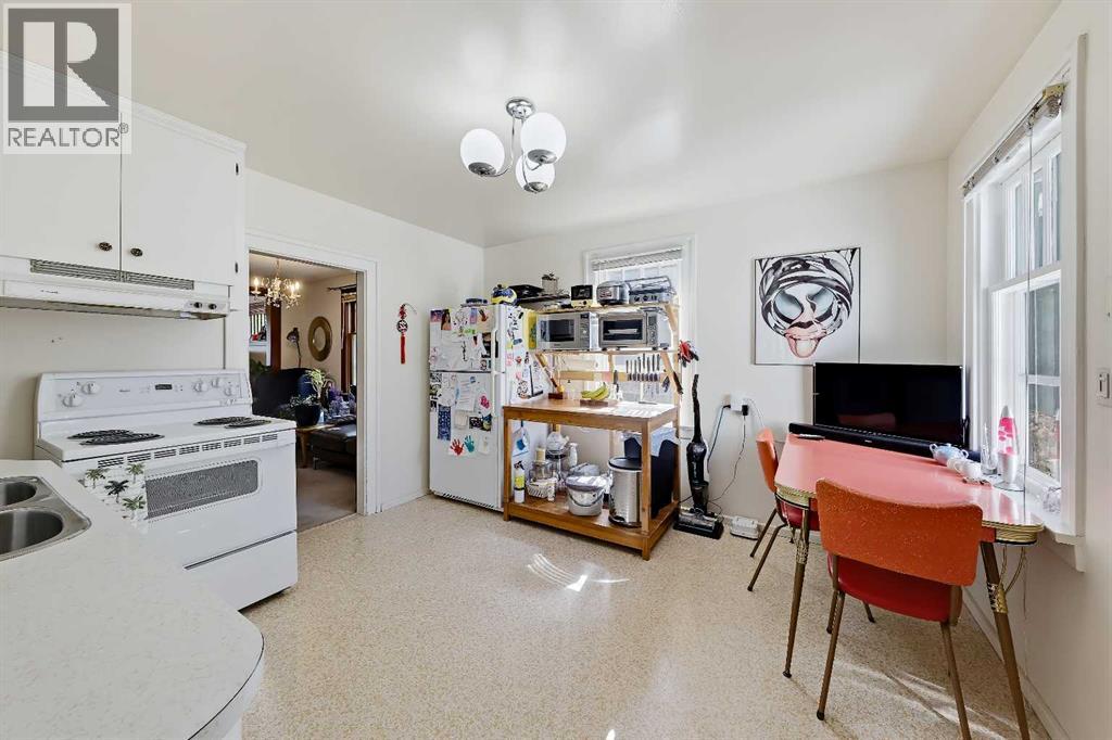 107 7a Street Ne Property Photo 17