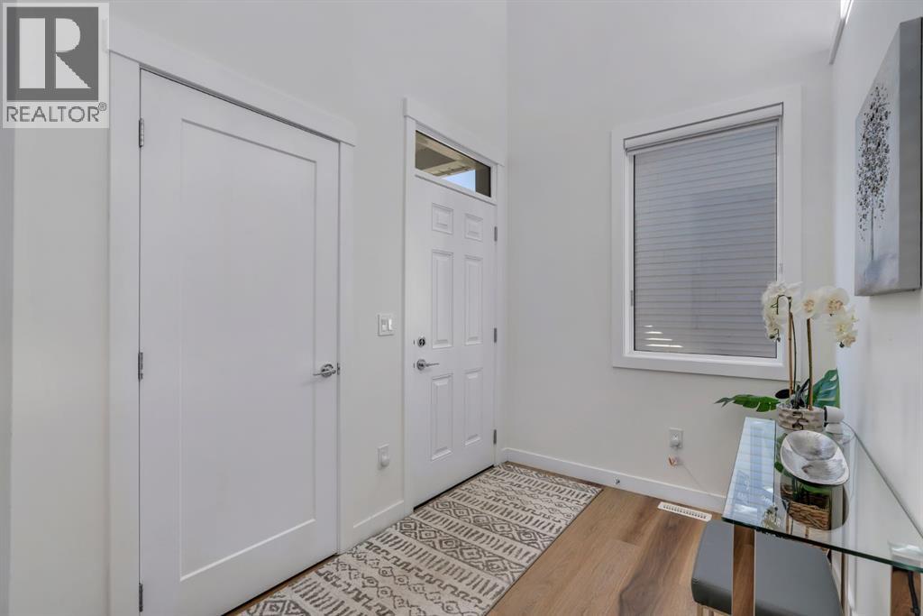 1188 Iron Ridge Avenue Property Photo 3