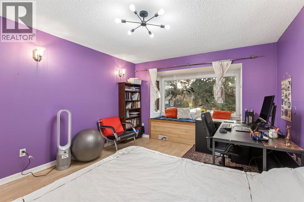 5216 18 Avenue Nw Property Photo 19