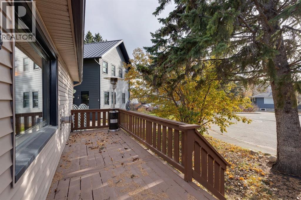 5216 18 Avenue Nw Property Photo 27