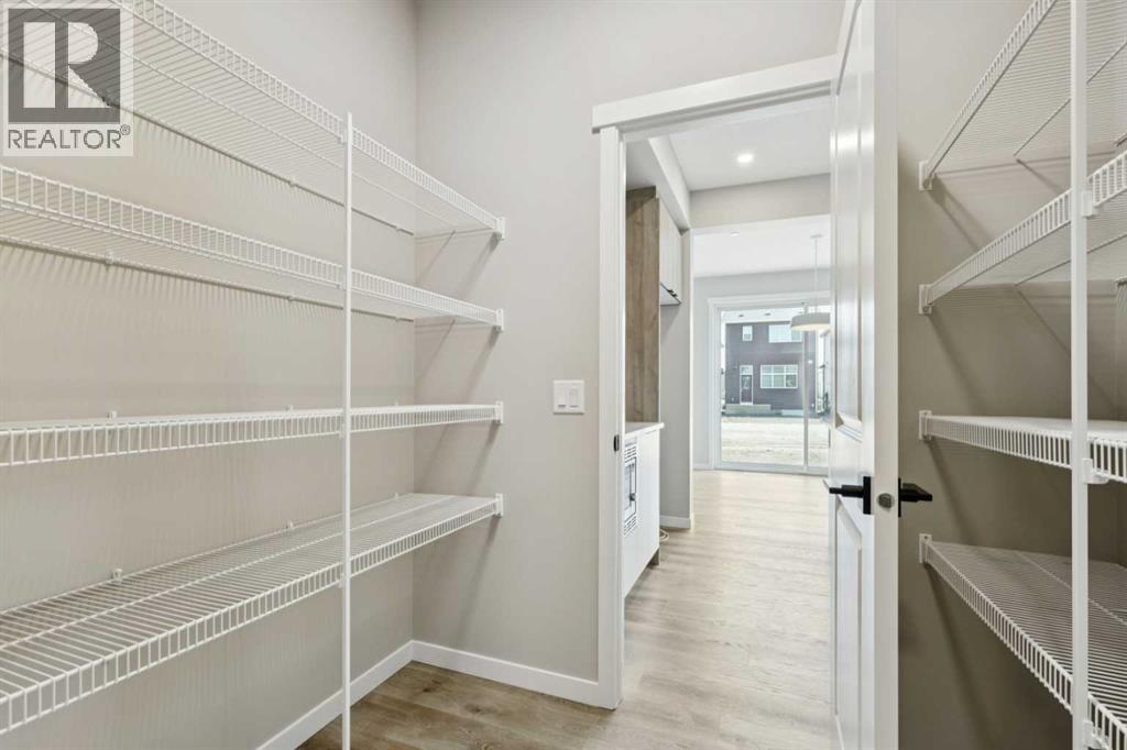 302 Hotchkiss Common Se Property Photo 19