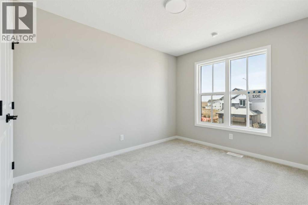 302 Hotchkiss Common Se Property Photo 30