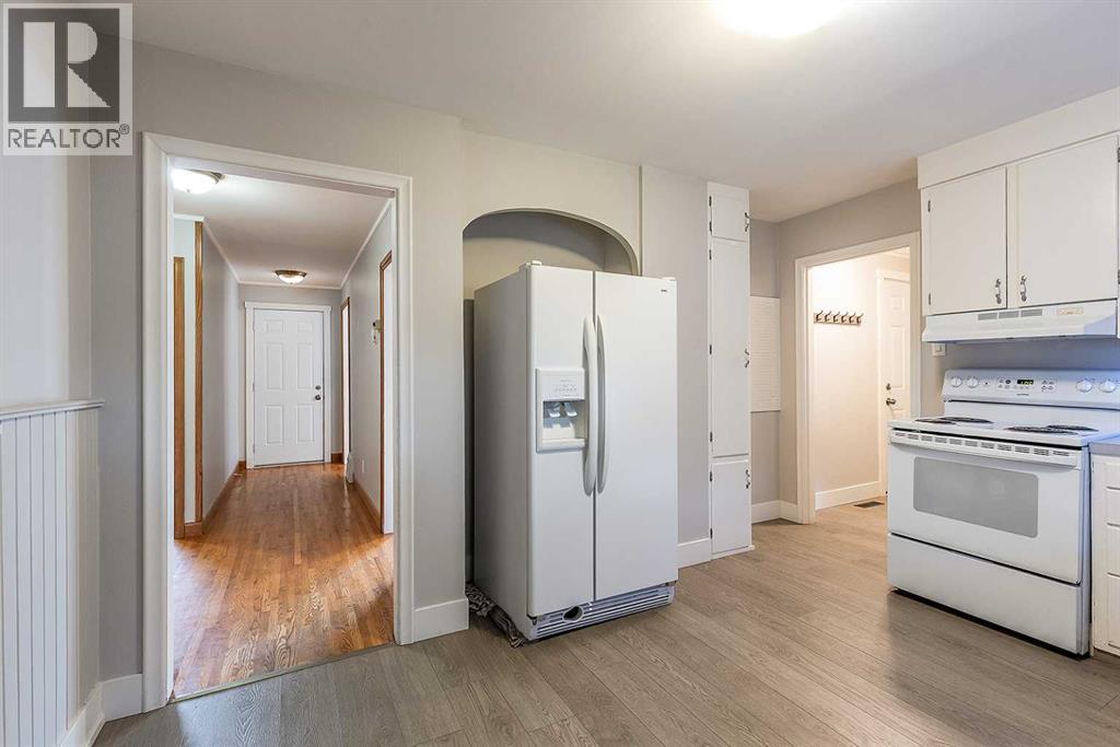 337 4 Street Sw Property Photo 18