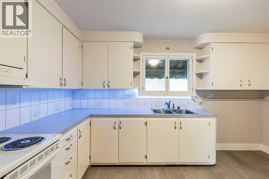 337 4 Street Sw Property Photo 21