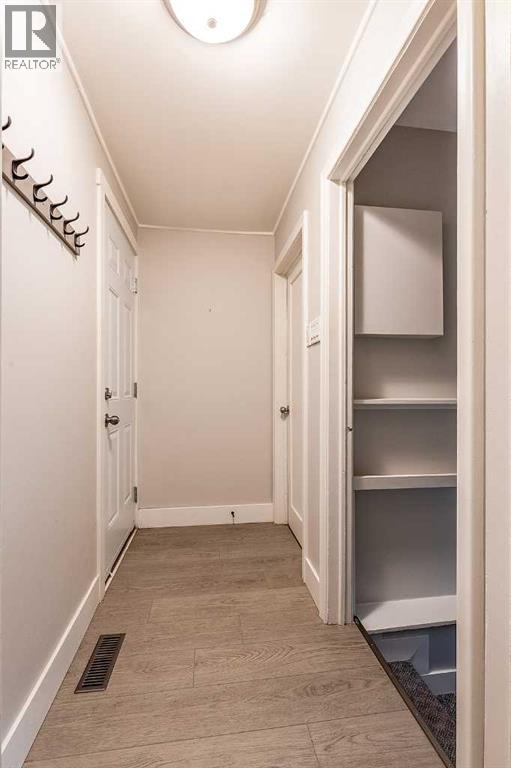 337 4 Street Sw Property Photo 22