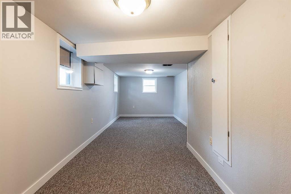 337 4 Street Sw Property Photo 24
