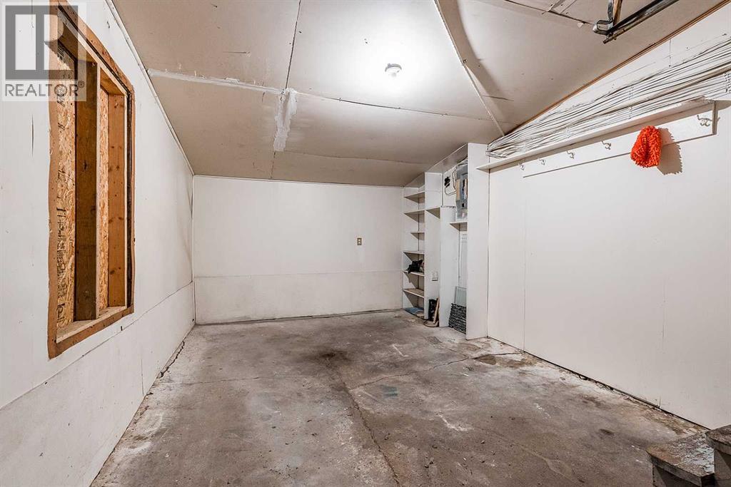 337 4 Street Sw Property Photo 33