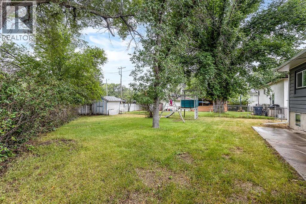 337 4 Street Sw Property Photo 35