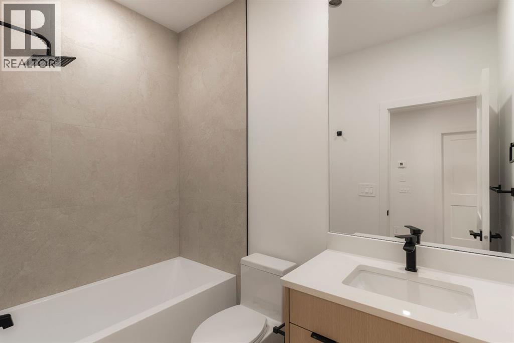 2216 35 Street Sw Property Photo 46