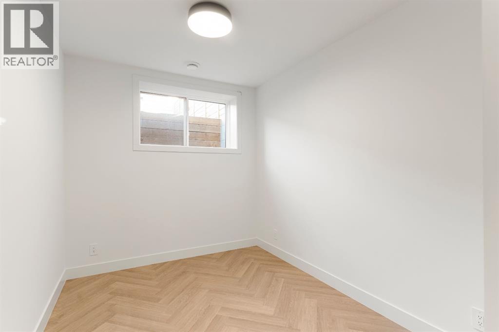 2216 35 Street Sw Property Photo 47