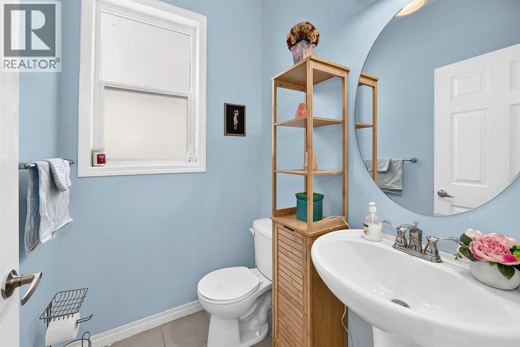 138 Windwood Grove Sw Property Photo 14