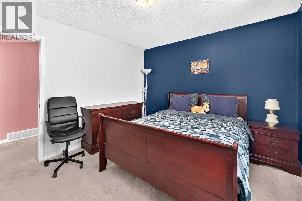 138 Windwood Grove Sw Property Photo 24