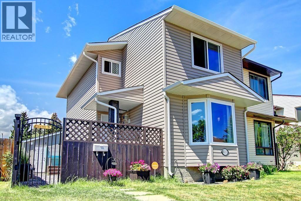 4111 58 Street Ne Property Photo 1