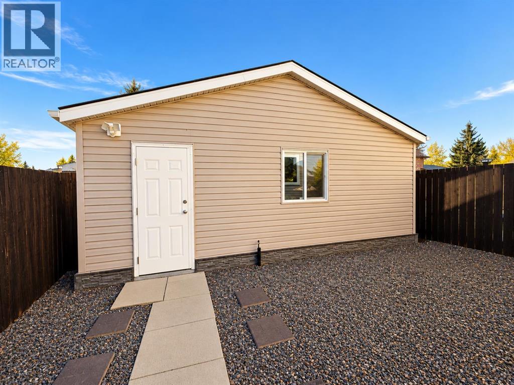 4111 58 Street Ne Property Photo 6
