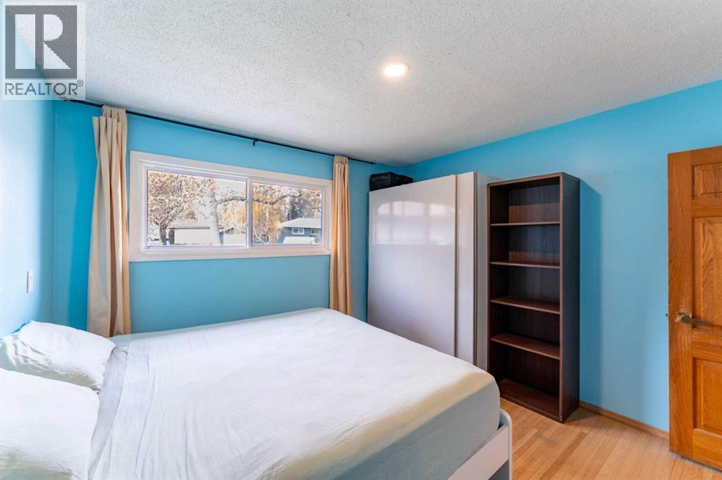 2018 Cottonwood Crescent Se Property Photo 13