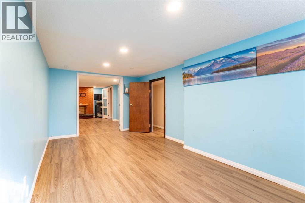 2018 Cottonwood Crescent Se Property Photo 23