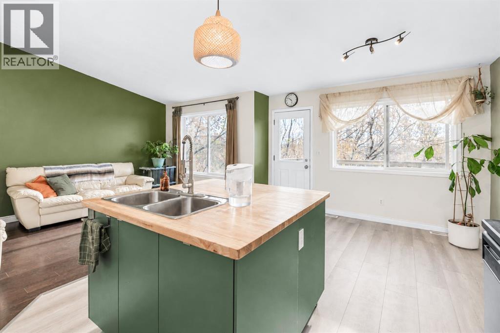 69 Leung Place Property Photo 13