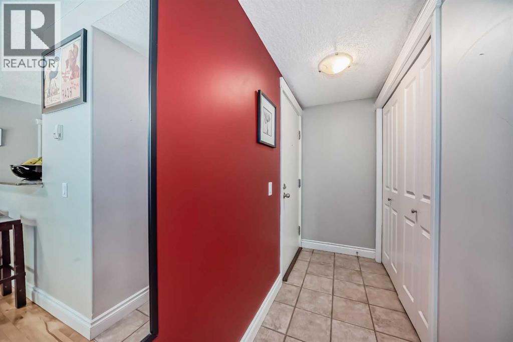 1027 1 Avenue Northwest Property Photo 6