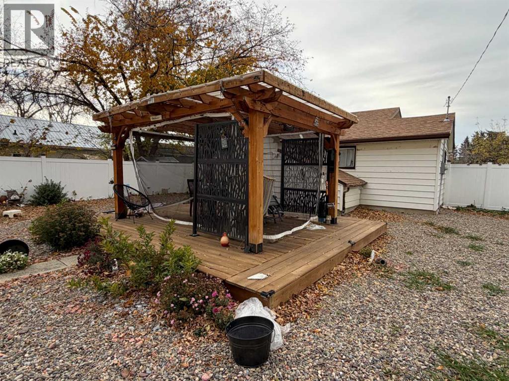 5218 42 Avenue S Property Photo 20