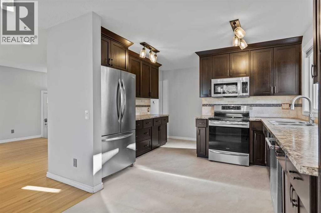 5212 Marshall Road Ne Property Photo 11