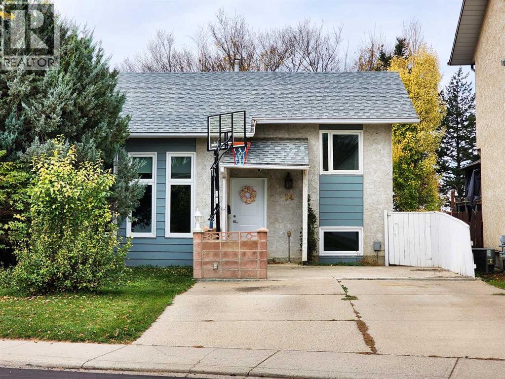14 Stafford Road N Property Photo 1