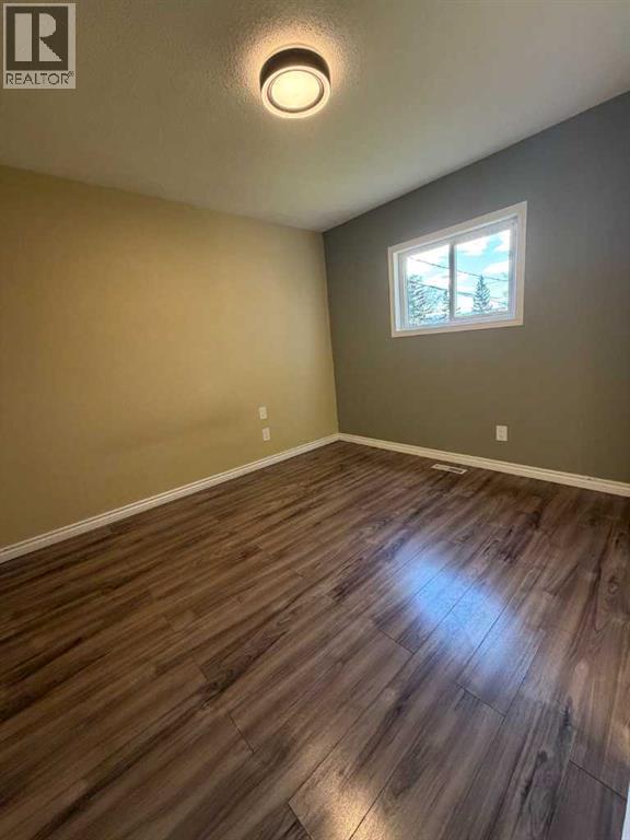 11320 97 Street Property Photo 8