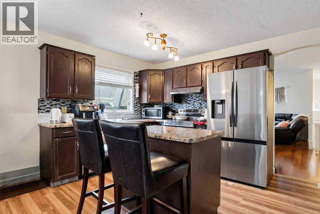 403 Shawinigan Drive Sw Property Photo 10