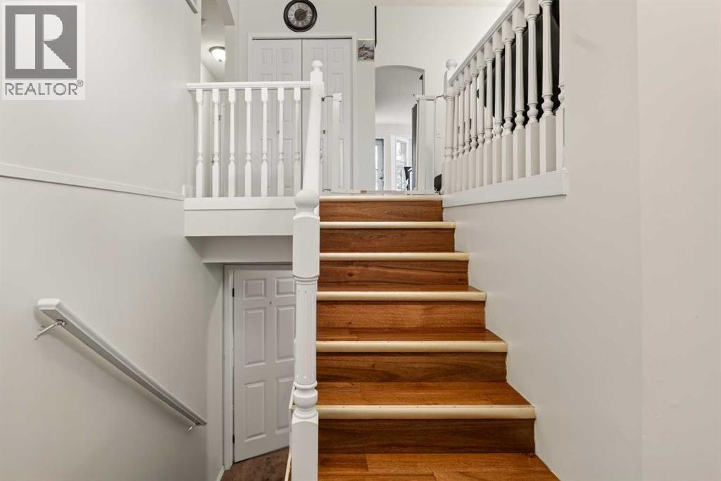 403 Shawinigan Drive Sw Property Photo 18