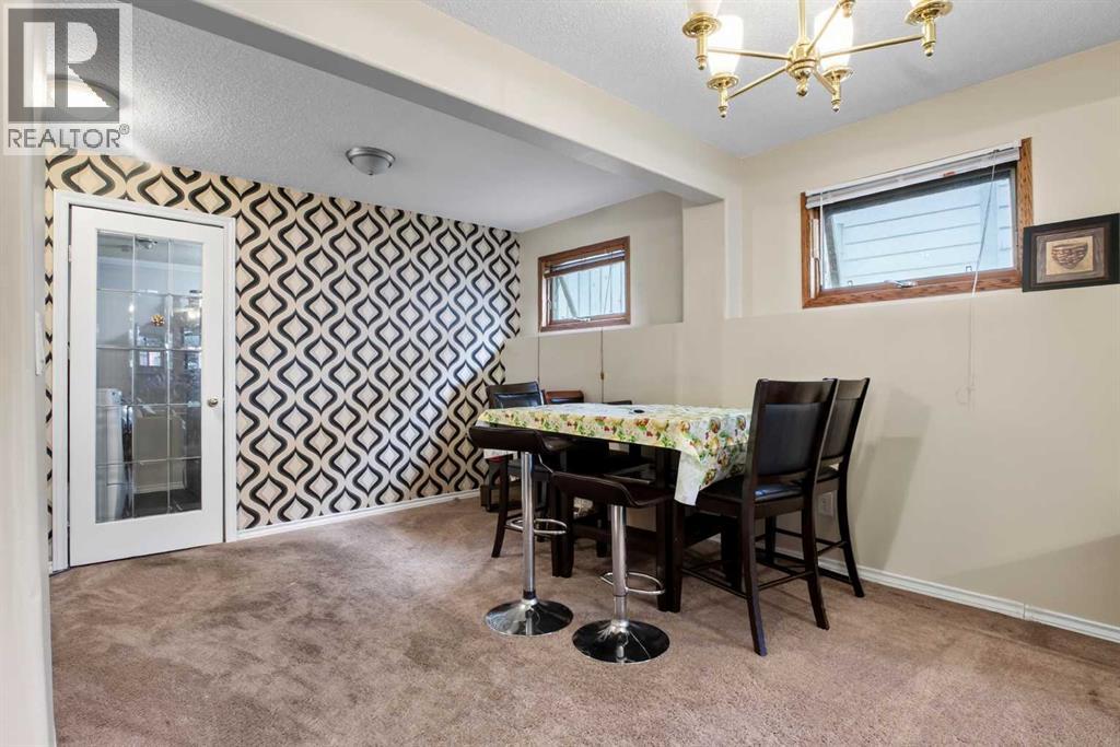 403 Shawinigan Drive Sw Property Photo 21