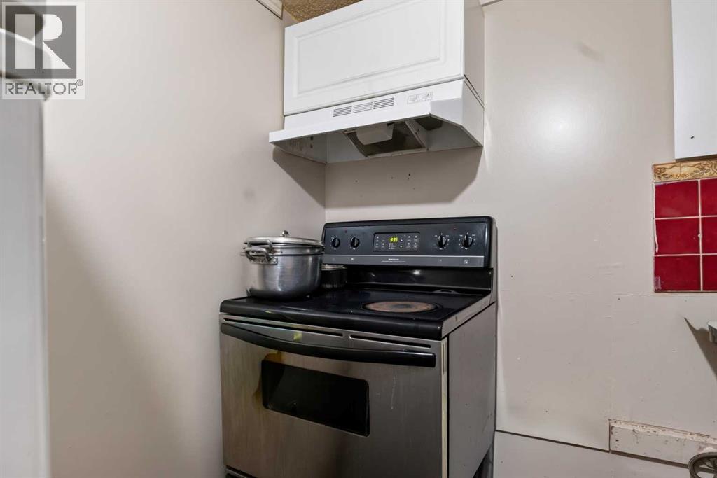 403 Shawinigan Drive Sw Property Photo 27