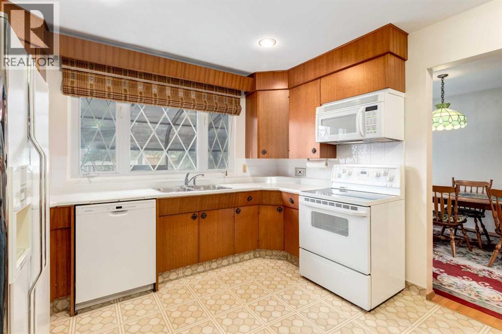 2043 Ungava Road Nw Property Photo 13