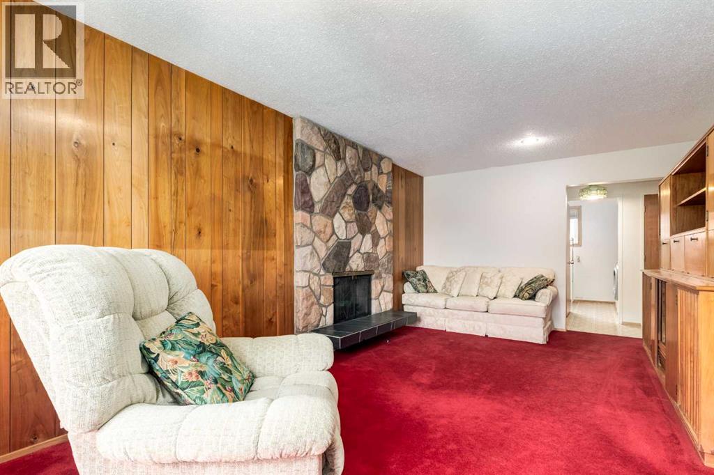 2043 Ungava Road Nw Property Photo 17