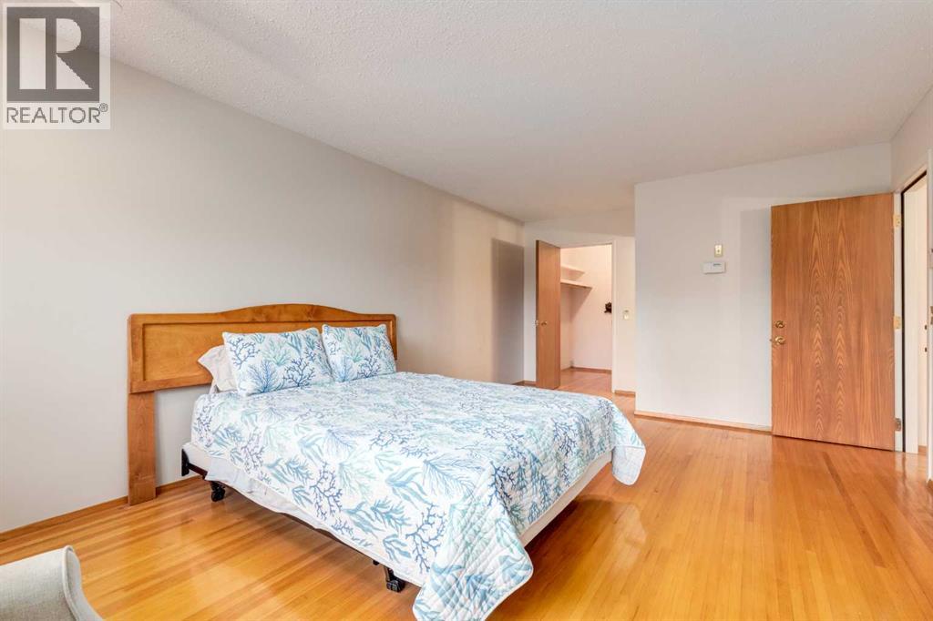2043 Ungava Road Nw Property Photo 22