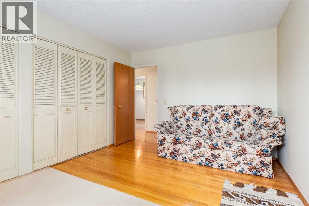 2043 Ungava Road Nw Property Photo 29