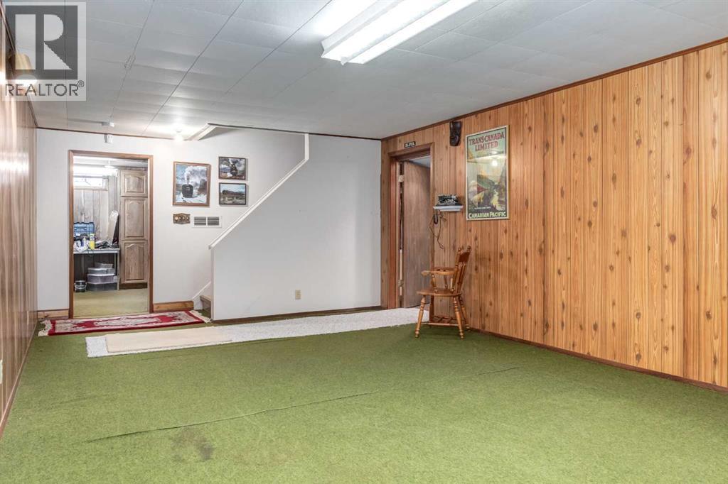2043 Ungava Road Nw Property Photo 36
