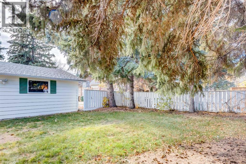 2043 Ungava Road Nw Property Photo 47