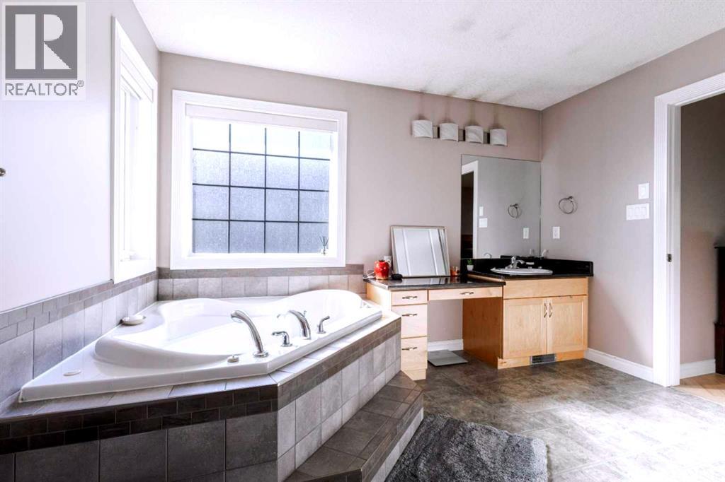 4635 62a Avenue Property Photo 18