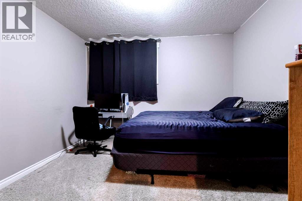 4635 62a Avenue Property Photo 24