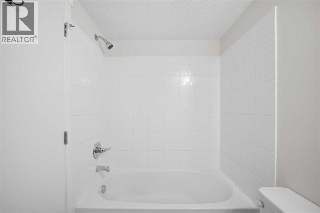 4641 128 Avenue Northeast Property Photo 36